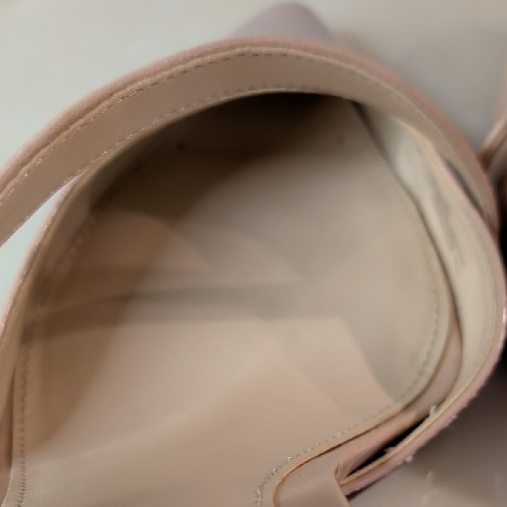 Nude Vince Camuto VP CHELLIE Strappy Heels - Picture 10 of 13